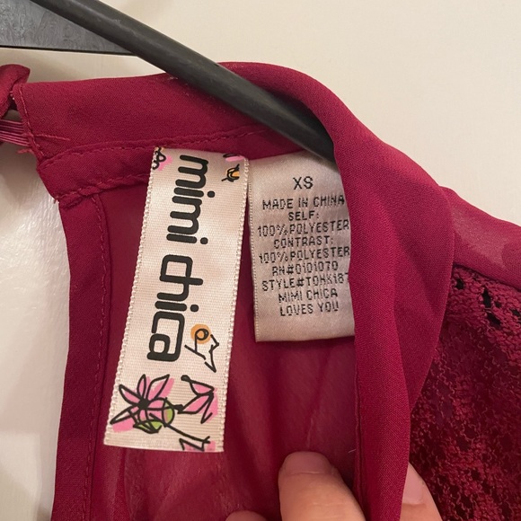 Wine colored flowered print blouse - Picture 7 of 8